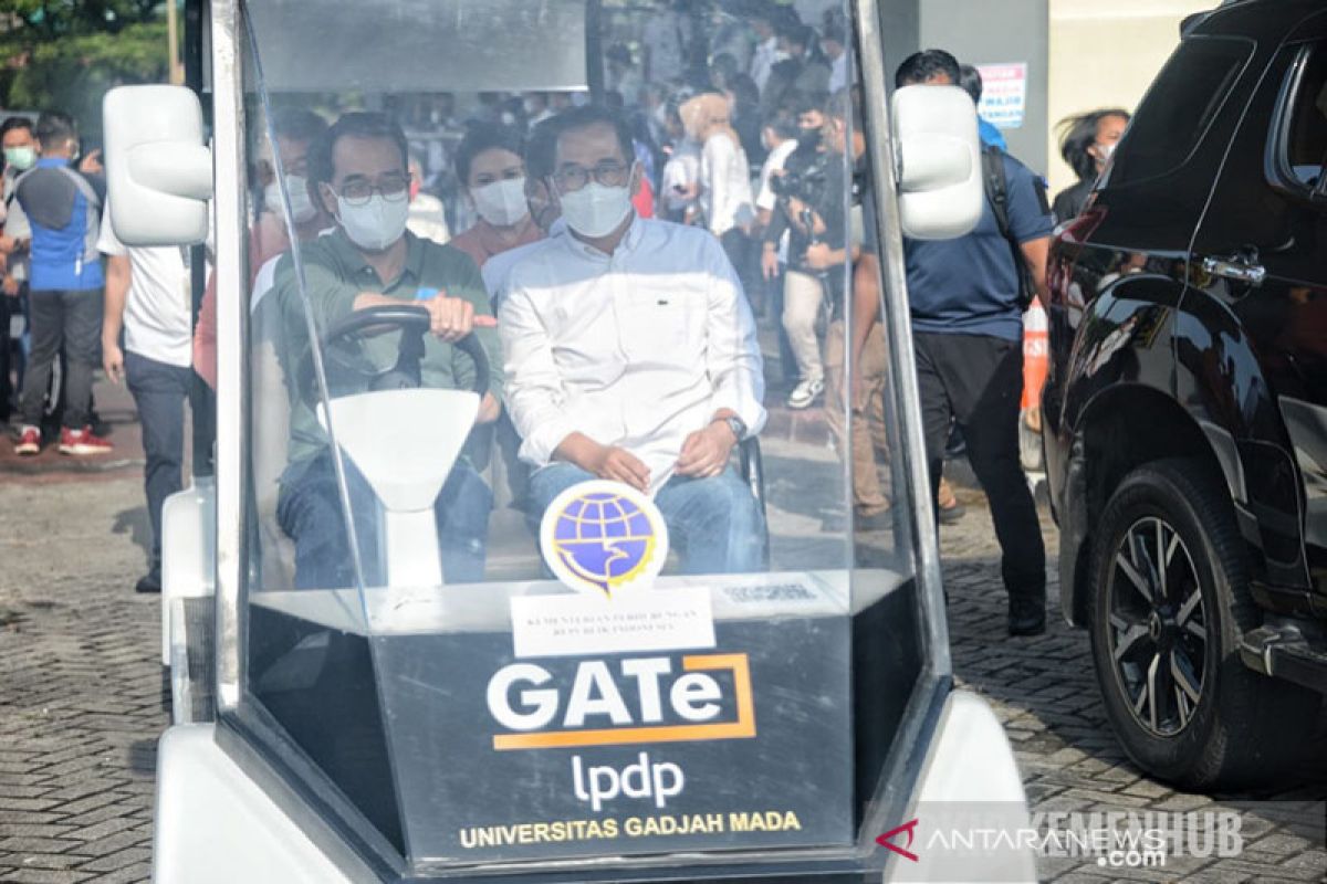 Mobil listrik buatan lokal akan digunakan di bandara dan ajang G20