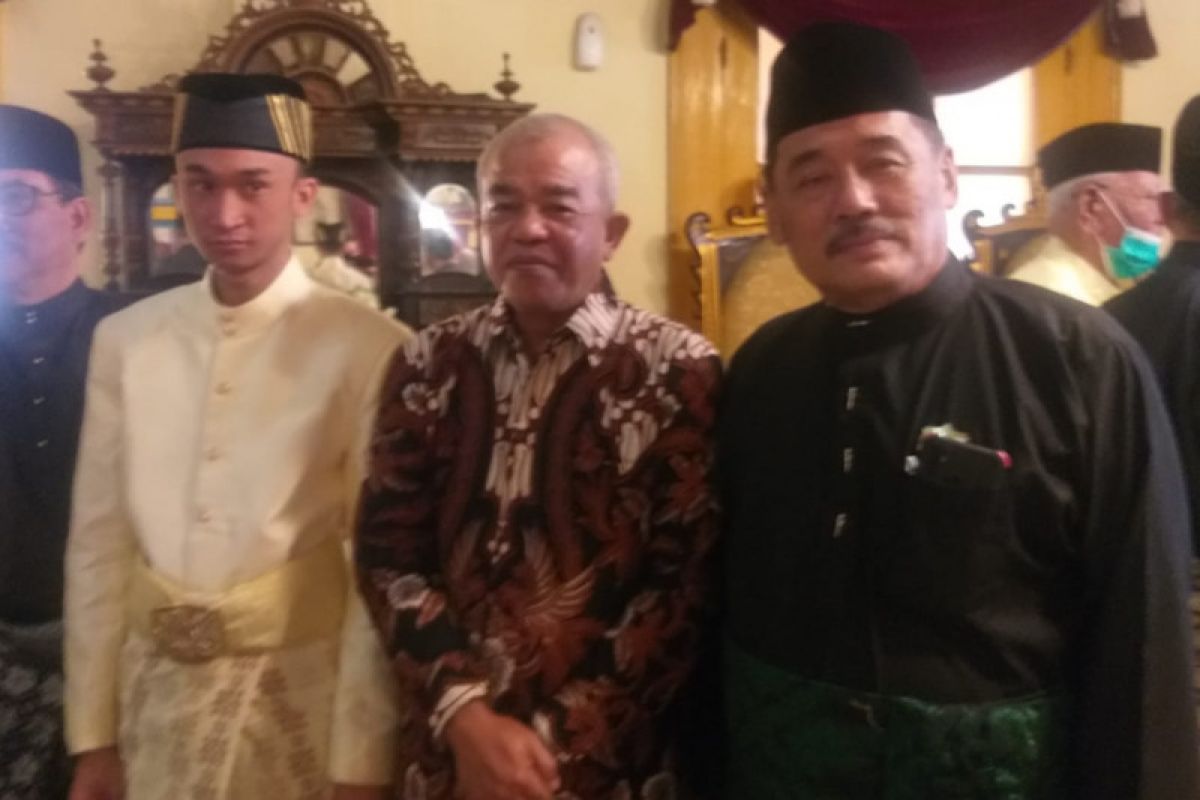 Kesultanan Deli kukuhkan gelar adat  sejumlah tokoh di Istana Maimoon