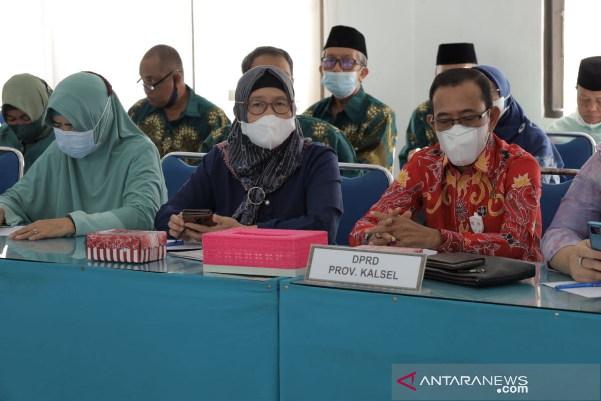 Ada beberapa hal positif pelaksanaan kerukunan umat beragama di Kalteng