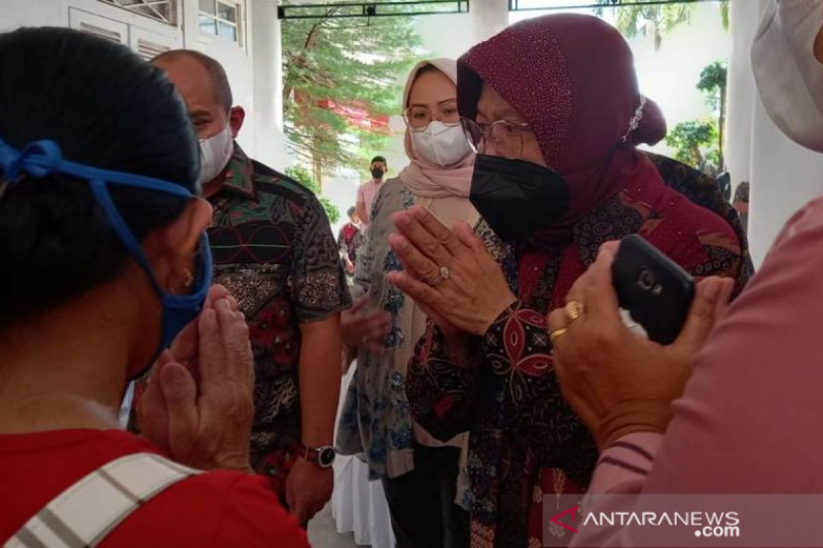 Mensos bantu cold stroge warga pesisir korban banjir di Batu Belubang