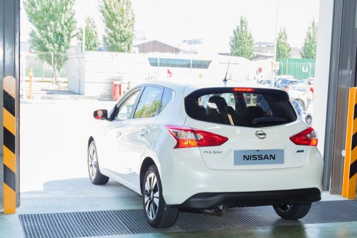 Pabrik Nissan Barcelona tutup total, ini alasannya