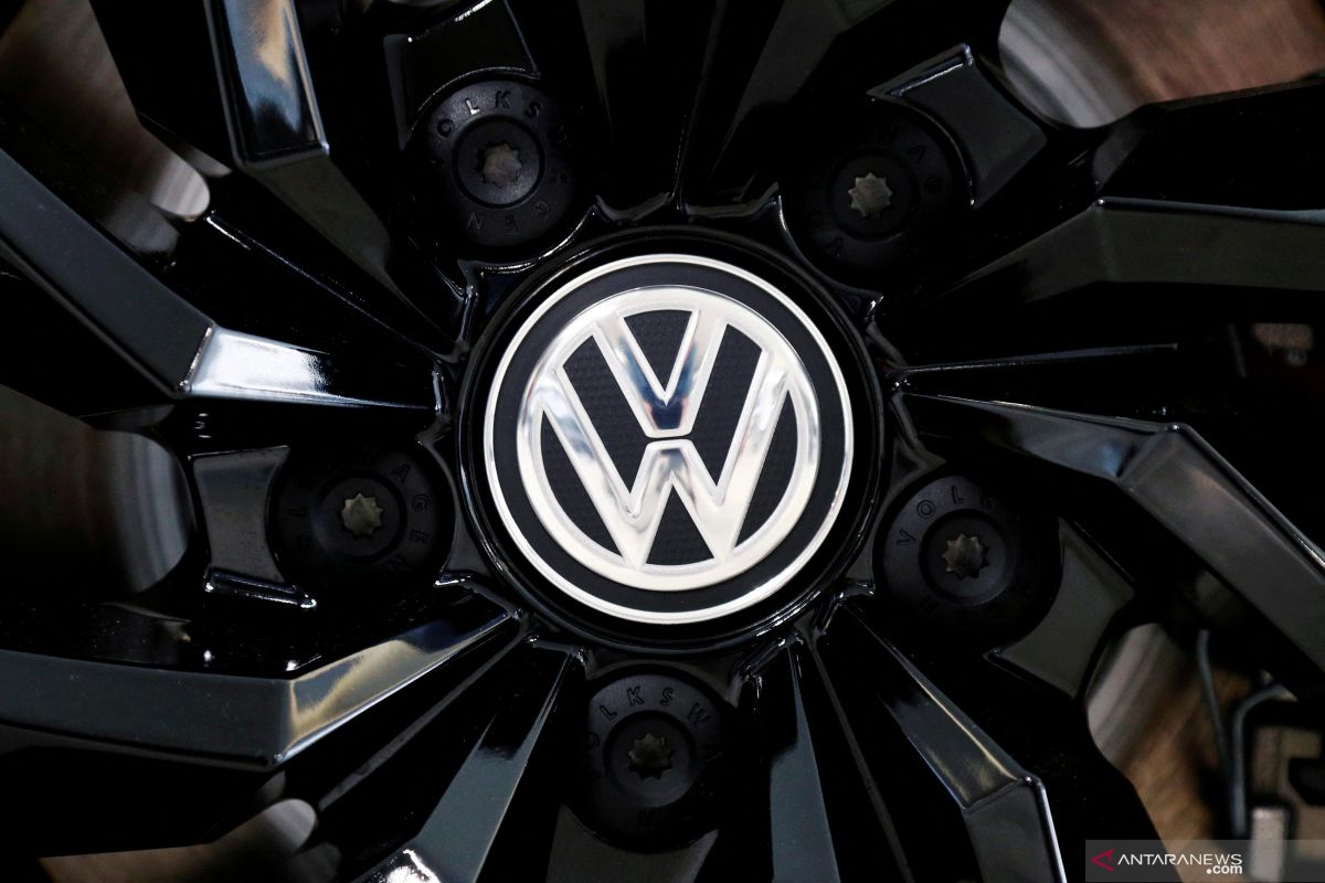 VW sebut produksi kendaraan 2022 akan turun