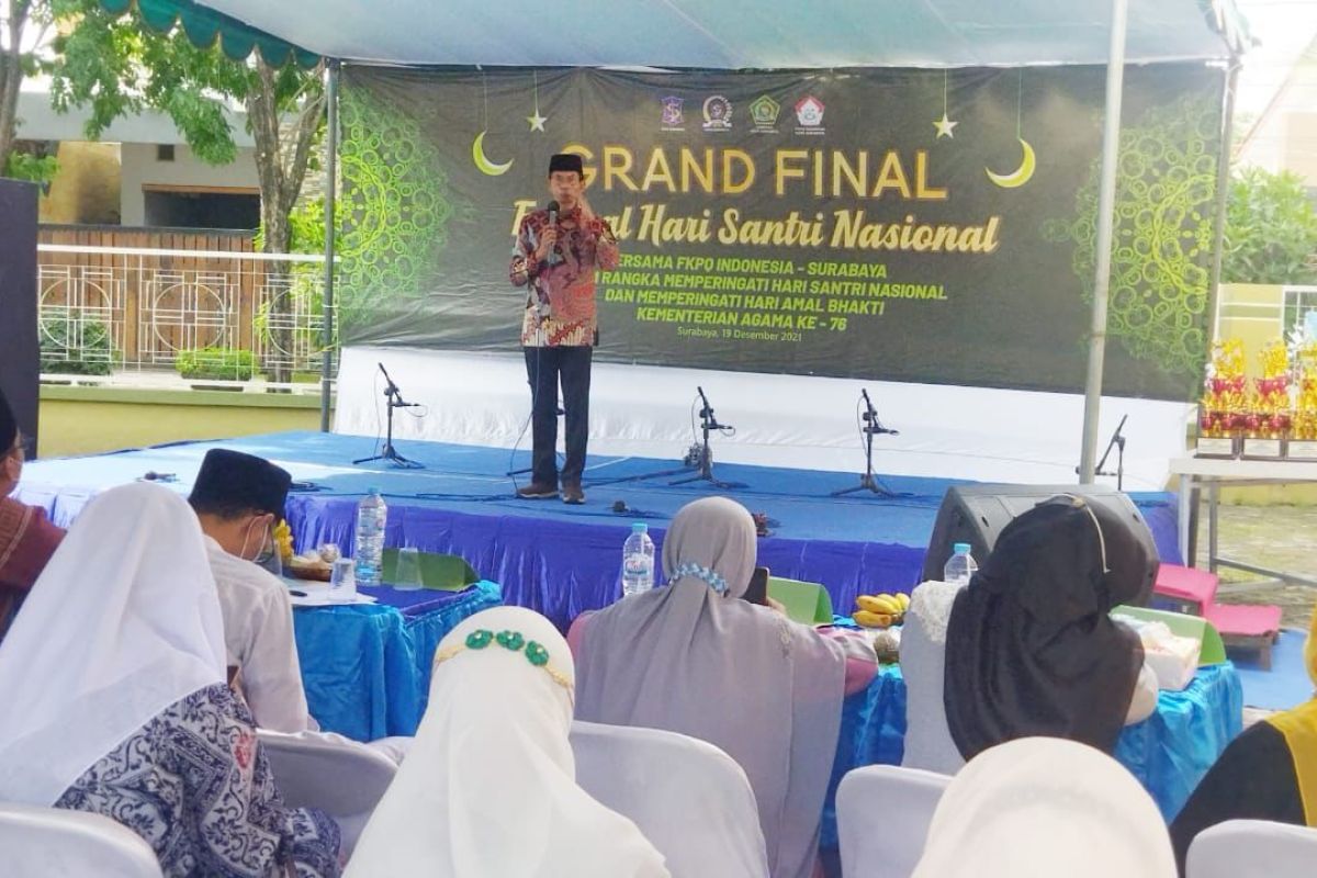 Edukasi anak, Ketua DPRD Surabaya beri apresiasi atas dedikasi guru ngaji dan agama