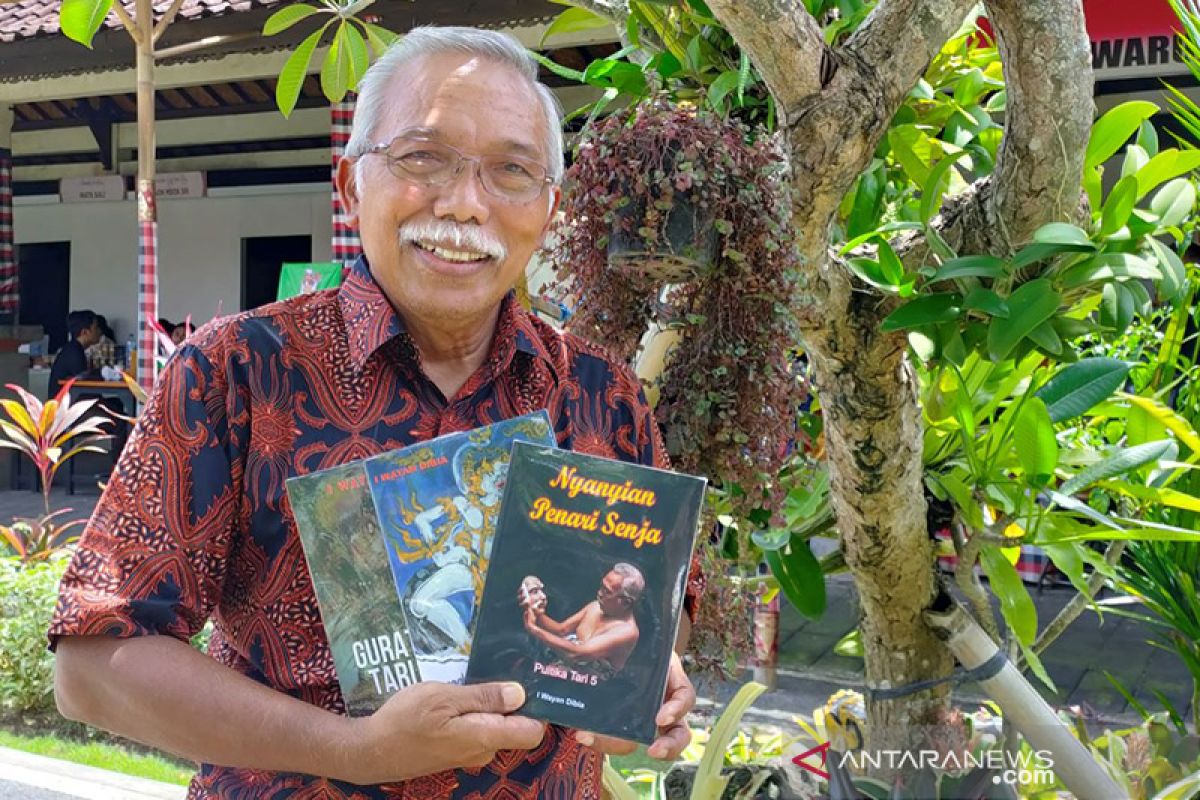 Budayawan Prof Dibia gambarkan tari dalam bahasa puitis