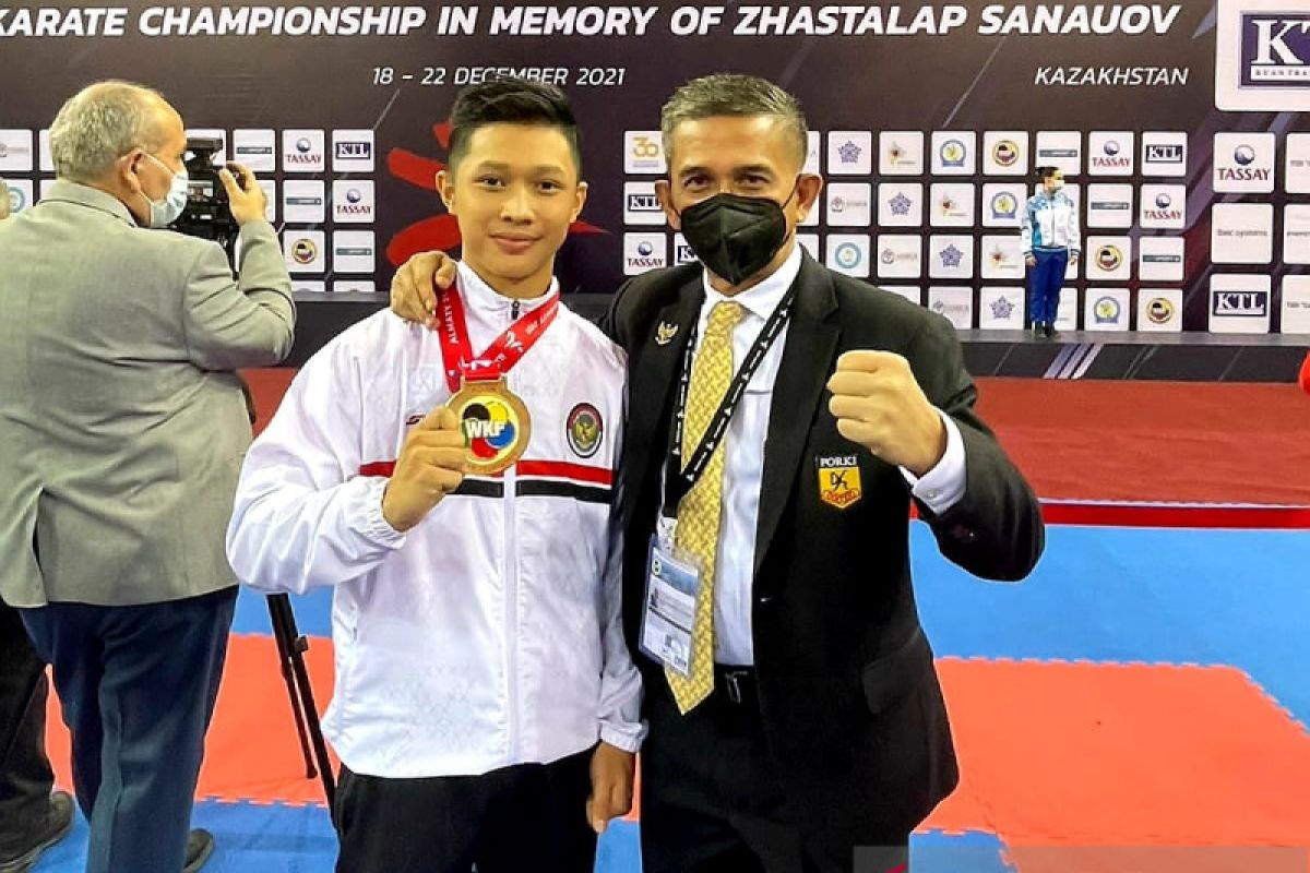 Indonesia sabet dua emas pada hari pertama  Kejuaraan Karate Asia 2021