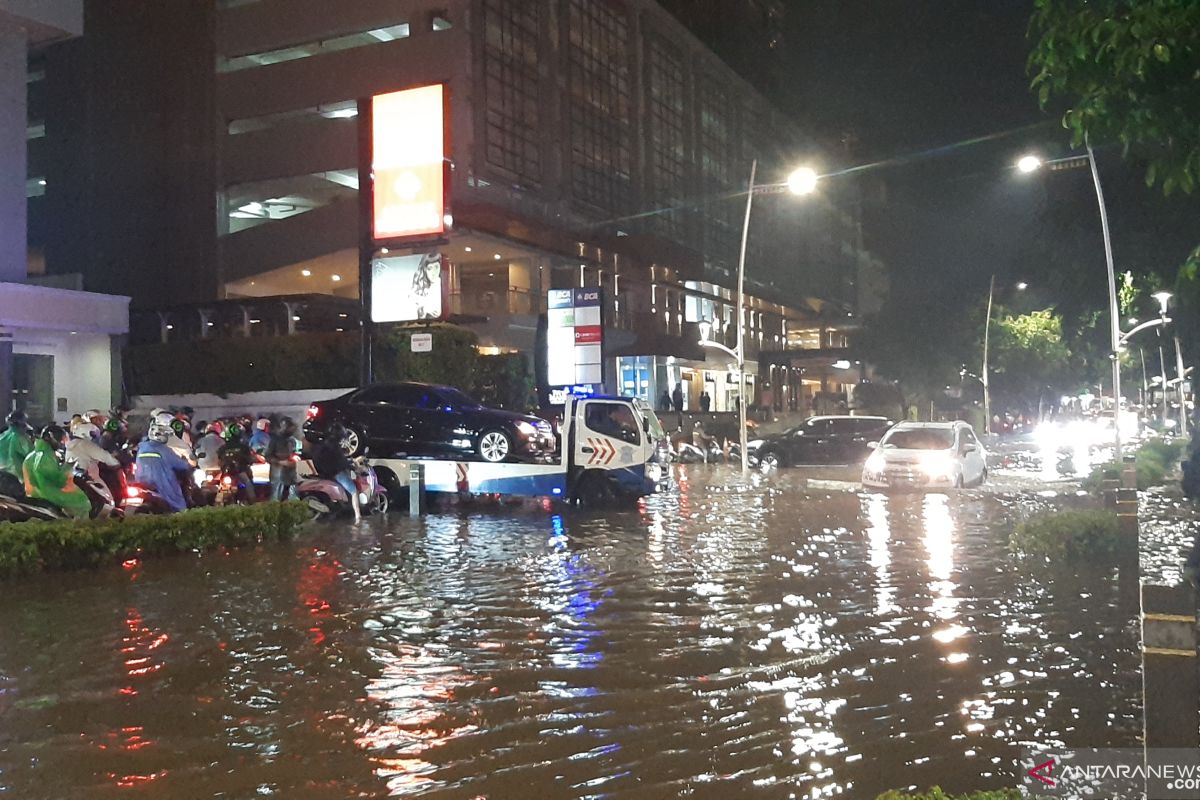 Banjir di Jakarta tidak bisa diatasi dengan 'gerebek lumpur'