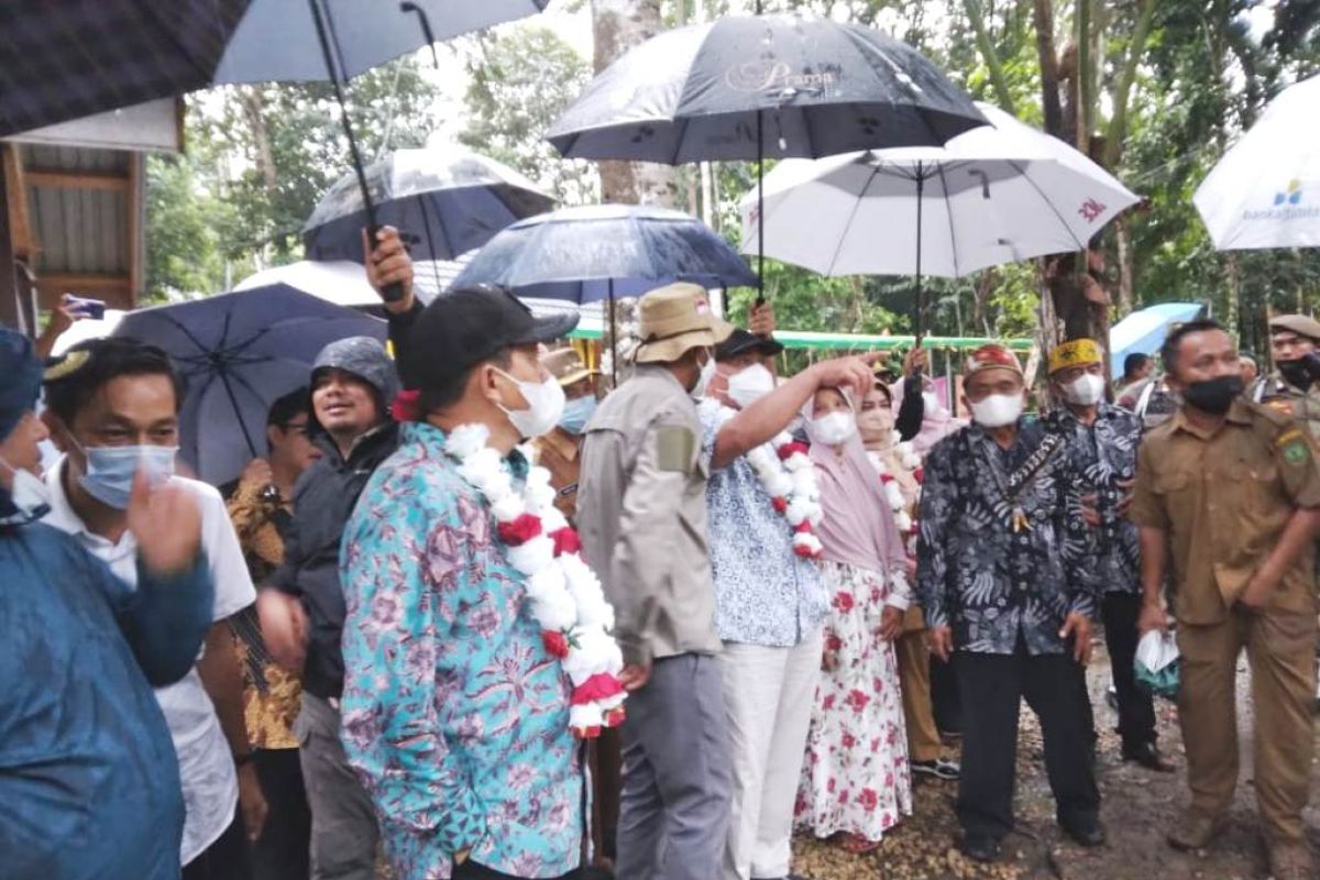 Gubernur Kaltim resmikan destinasi wisata Taman Sungai Dumaring