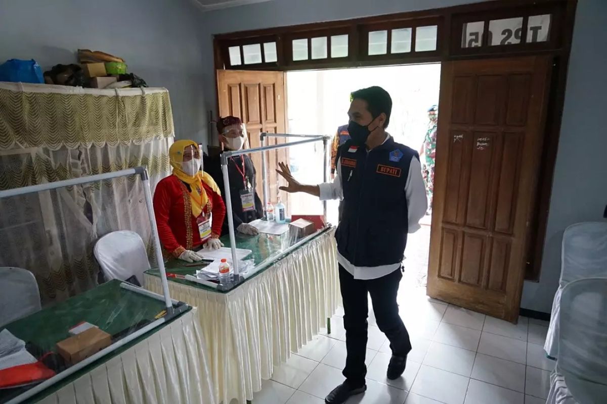 Pilkades serentak di Madiun berlansung lancar dan kondusif