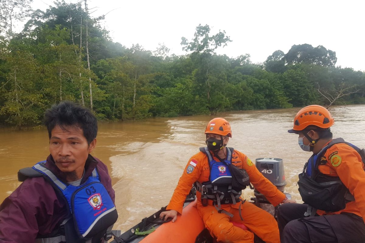 Basarnas Jambi sisir Sungai Tembesi cari bocah tenggelam