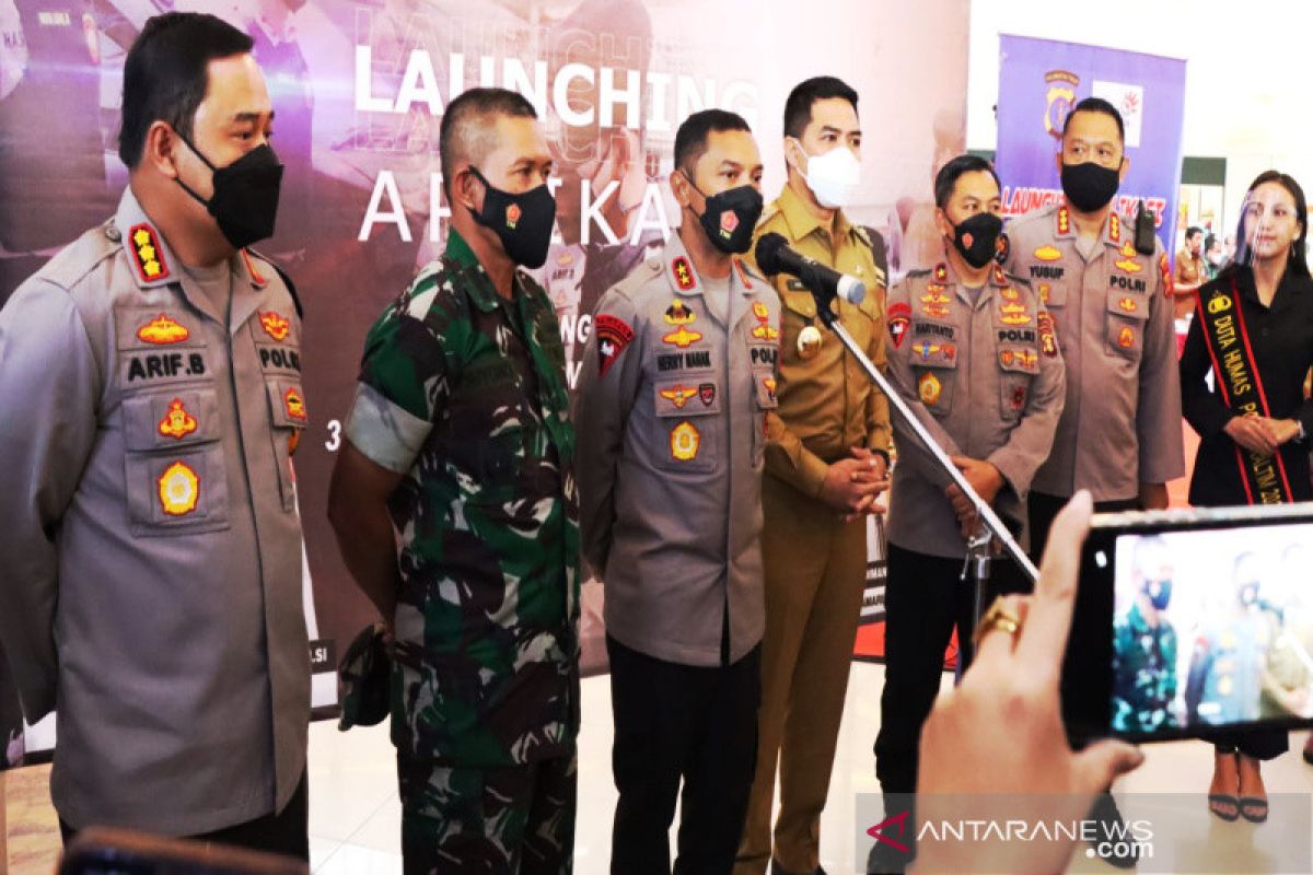 Layanan Kepolisian Call center 110 layani laporan masyarakat 24 jam