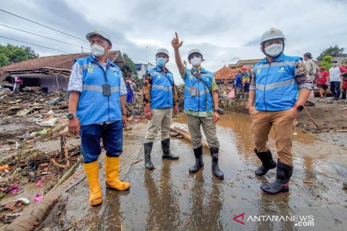 Tips Aman dari PLN untuk Hindari Bahaya Listrik saat Banjir