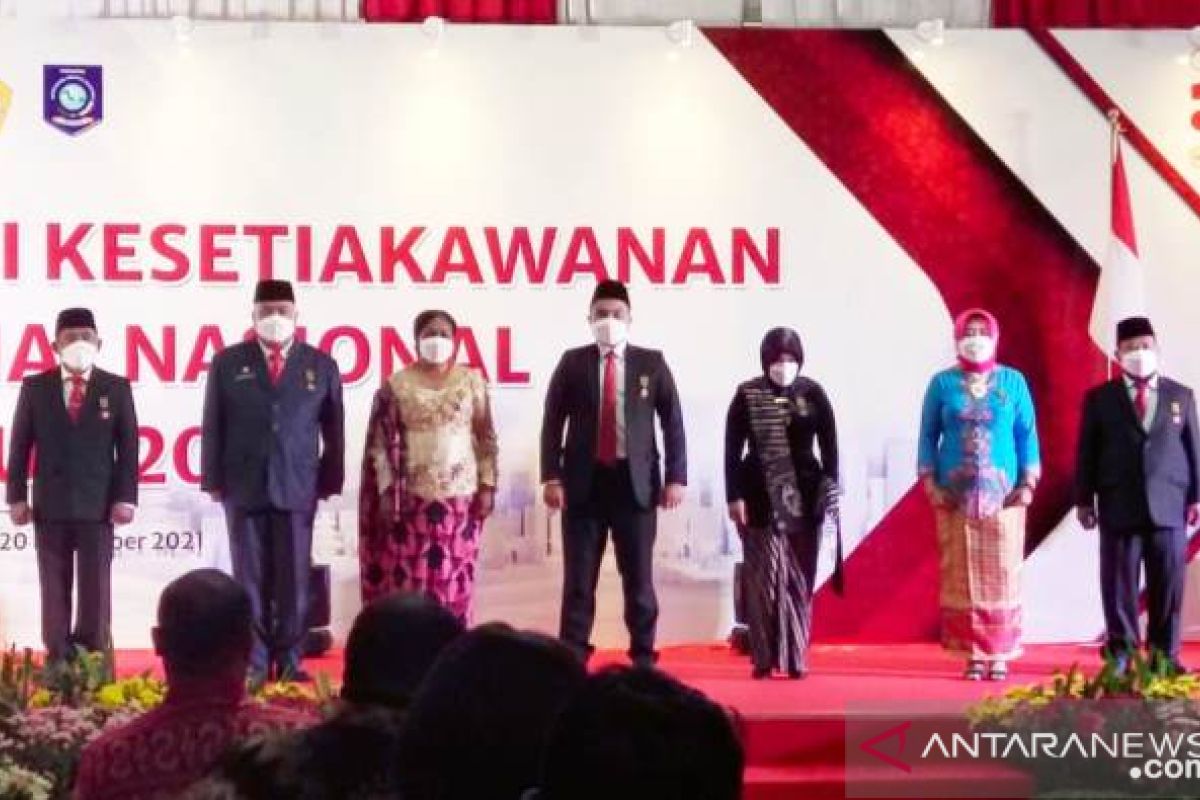 Peringati HKSN Tahun 2021 Bersama Menteri Sosial RI, Telkom Witel Babel Salurkan Paket Sembako