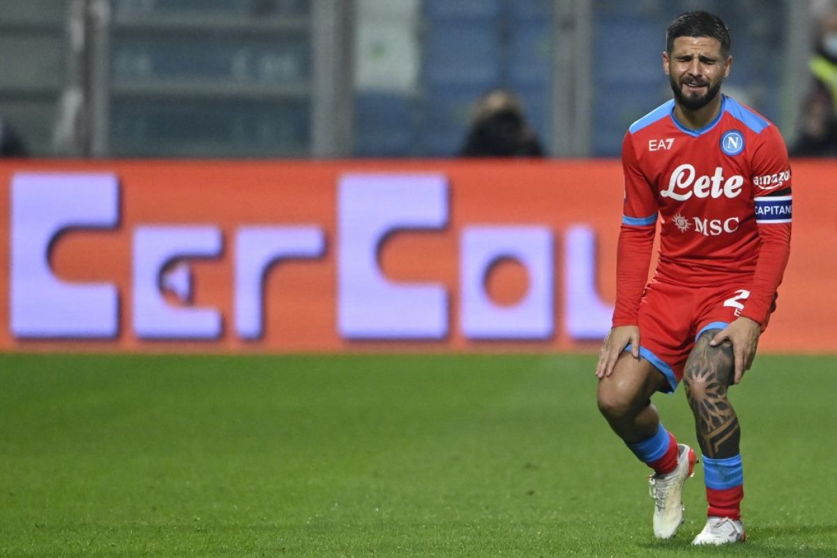 Terpapar COVID-19, kapten Napoli Lorenzo Insigne