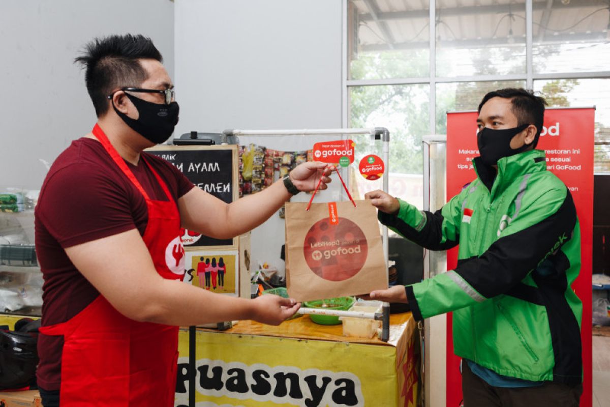 Go Food terus perkuat bisnis layanan pesan antar makanan