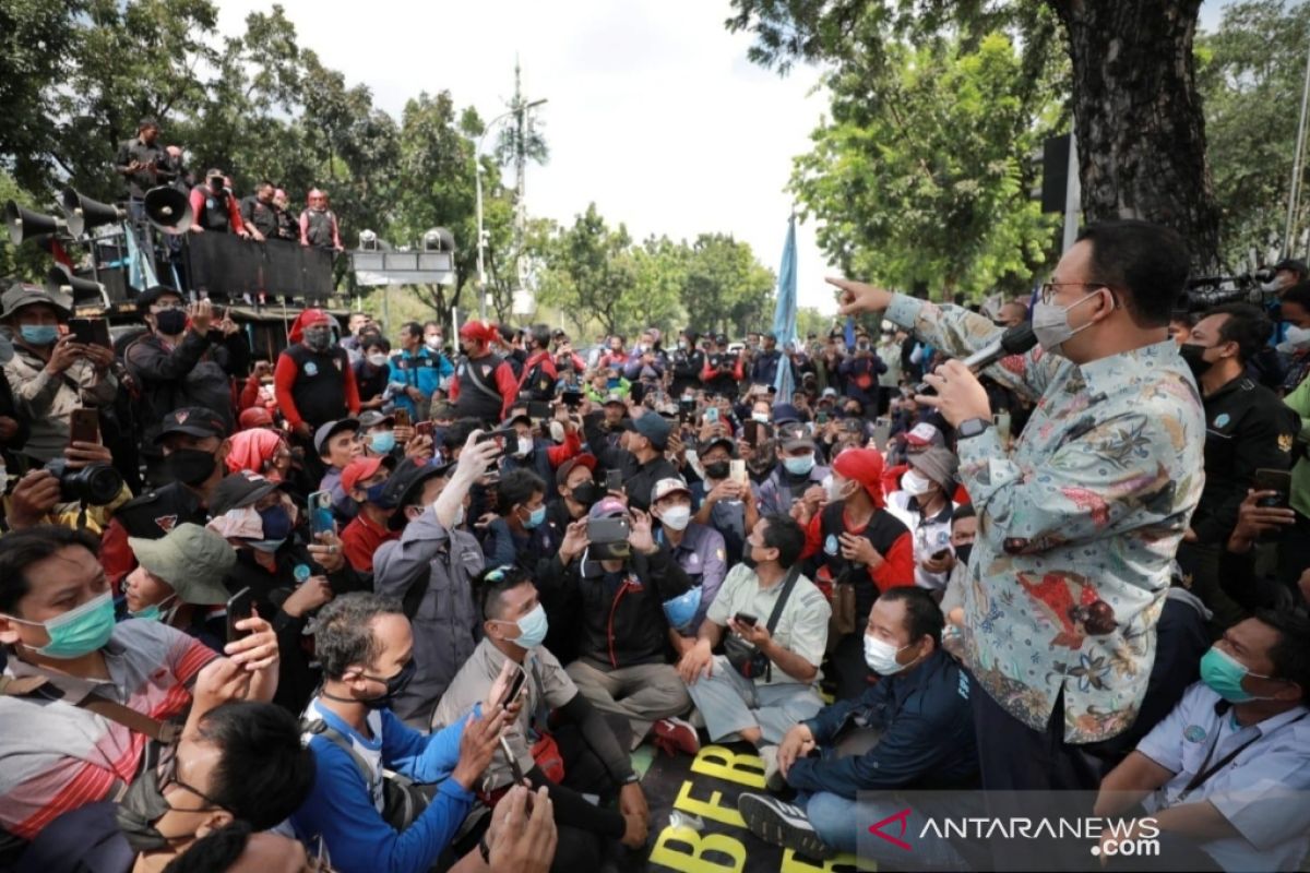 Anggota DPRD DKI nilai revisi UMP dari Anies kurang tepat