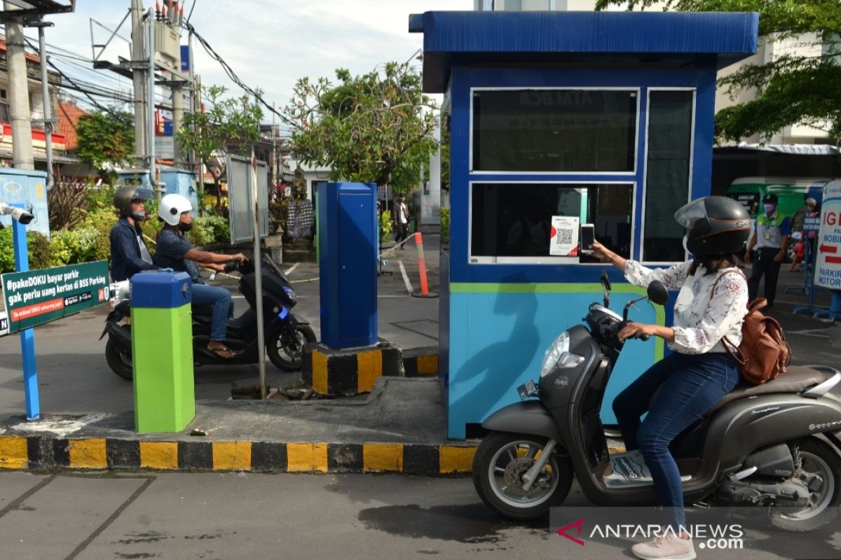 DOKU-BSS Parking dorong digitalisasi parkir di Bali