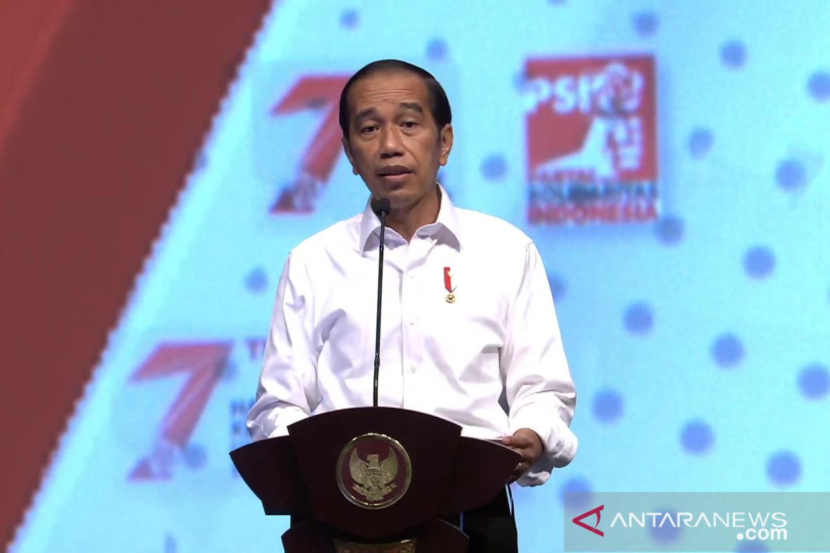 Presiden Jokowi mengaku kerepotan tandingi isi pidato bro Giring dan sis Grace