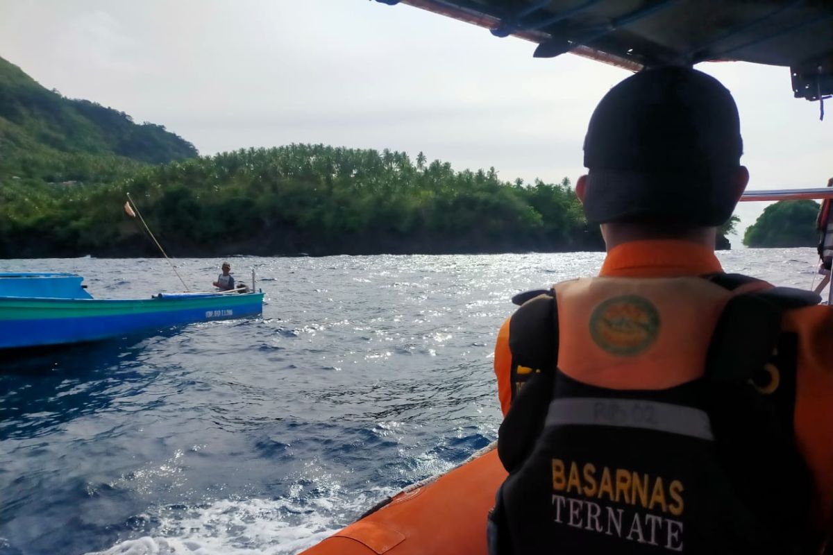 Tim SAR gabungan cari dua nelayan hilang di perairan Ternate, begini kronologinya