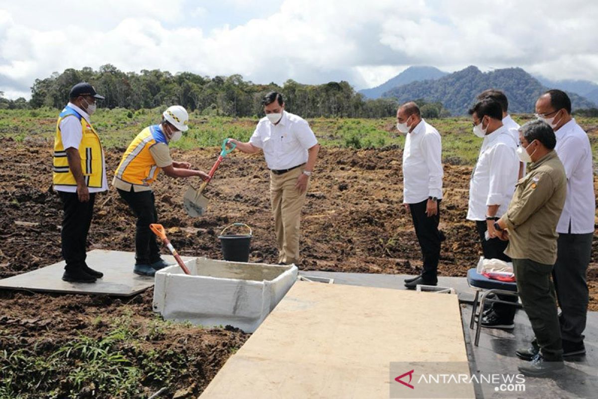 Luhut "groundbreaking" pusat penelitian herbal-hortikultura Sumut