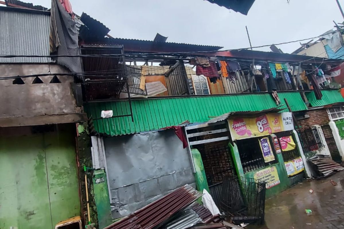 Dinsos Makassar data rumah warga terdampak angin puting beliung