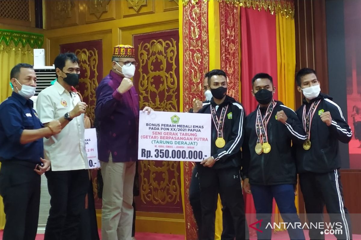 Atlet Aceh peraih medali emas PON Papua terima bonus
