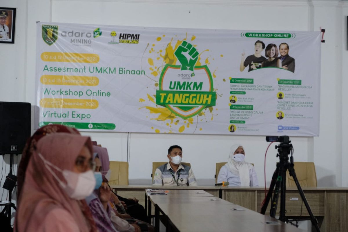 Adaro UMKM Tangguh sarana pembelajaran pelaku usaha lokal