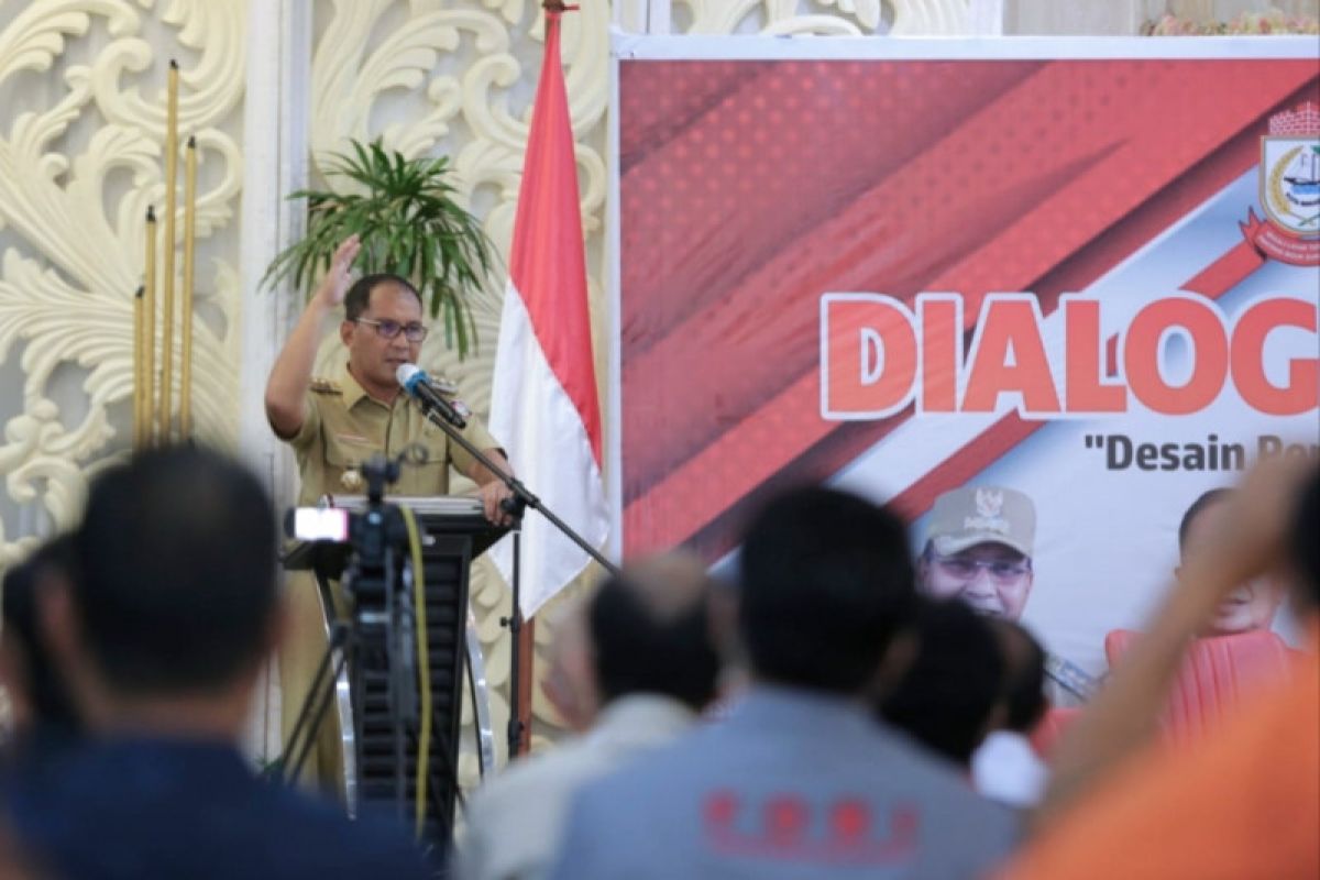 Wali Kota Makassar  ajak KONI lahirkan perda kesejahteraan atlet