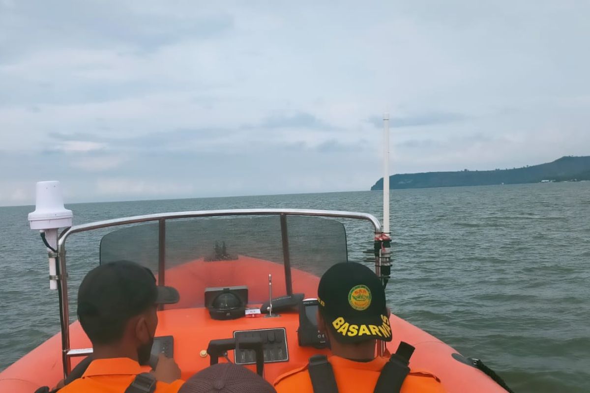 Kapal tenggelam, empat orang hilang di perairan Pulau Sangiang Bima