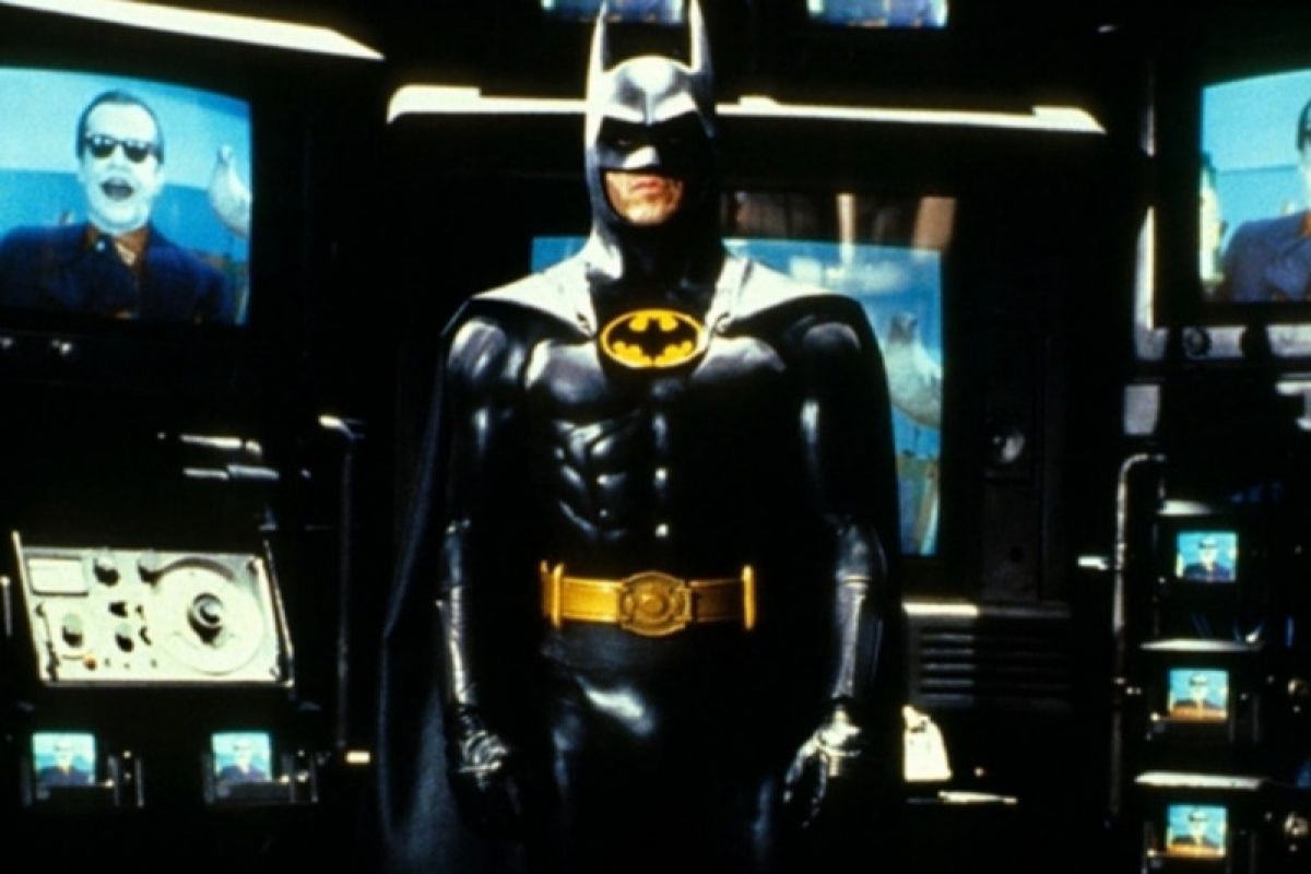 Michael Keaton kembali jadi Batman untuk film "Batgirl"