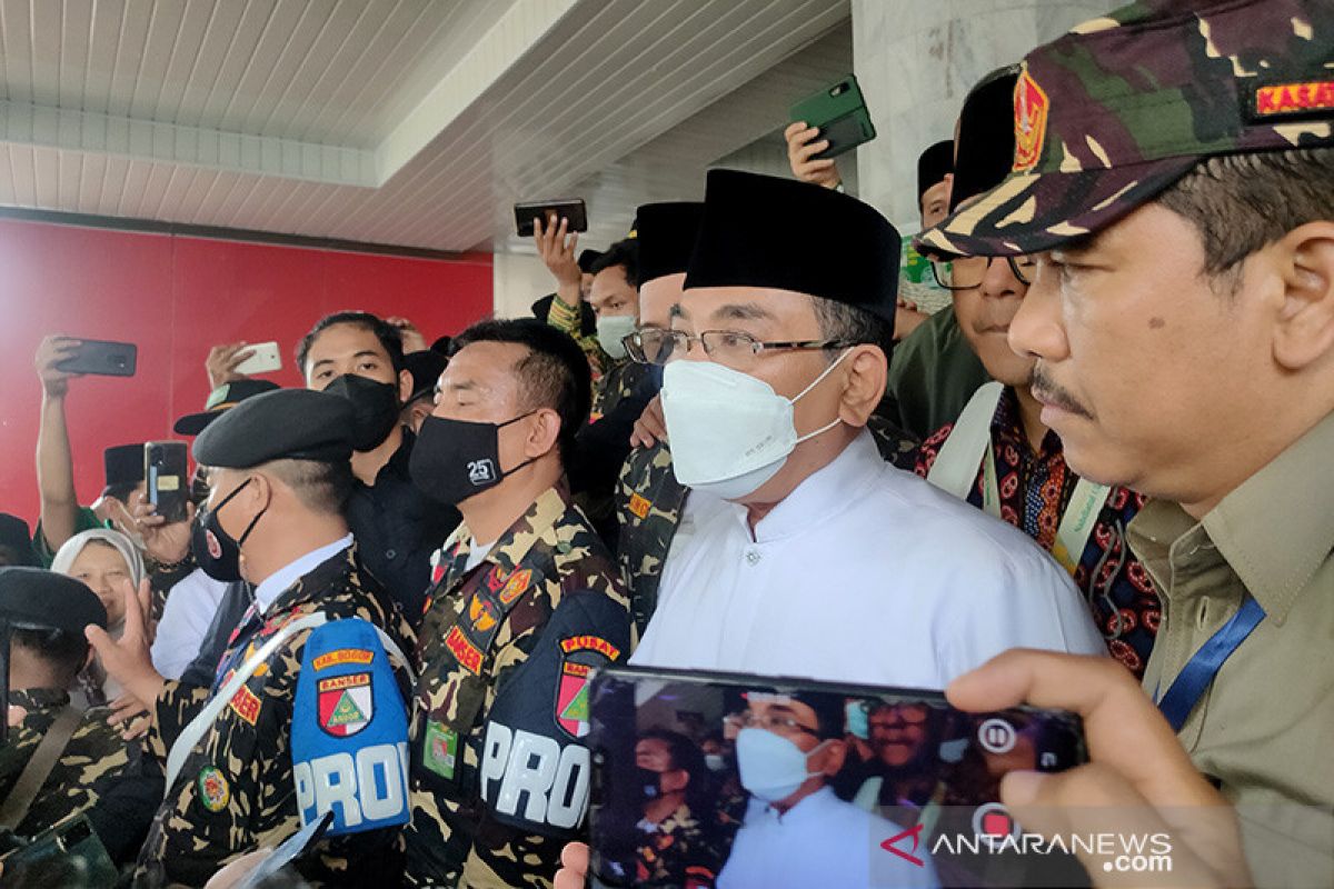 Sepekan, Gus Yahya terkait capres hingga KSP cari solusi BLT DD