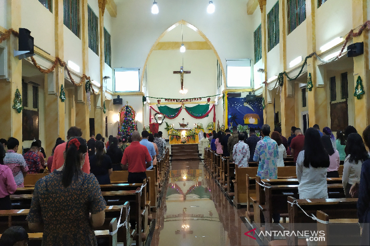 Pelaksanaan ibadah natal di Banda Aceh berjalan dengan prokes ketat