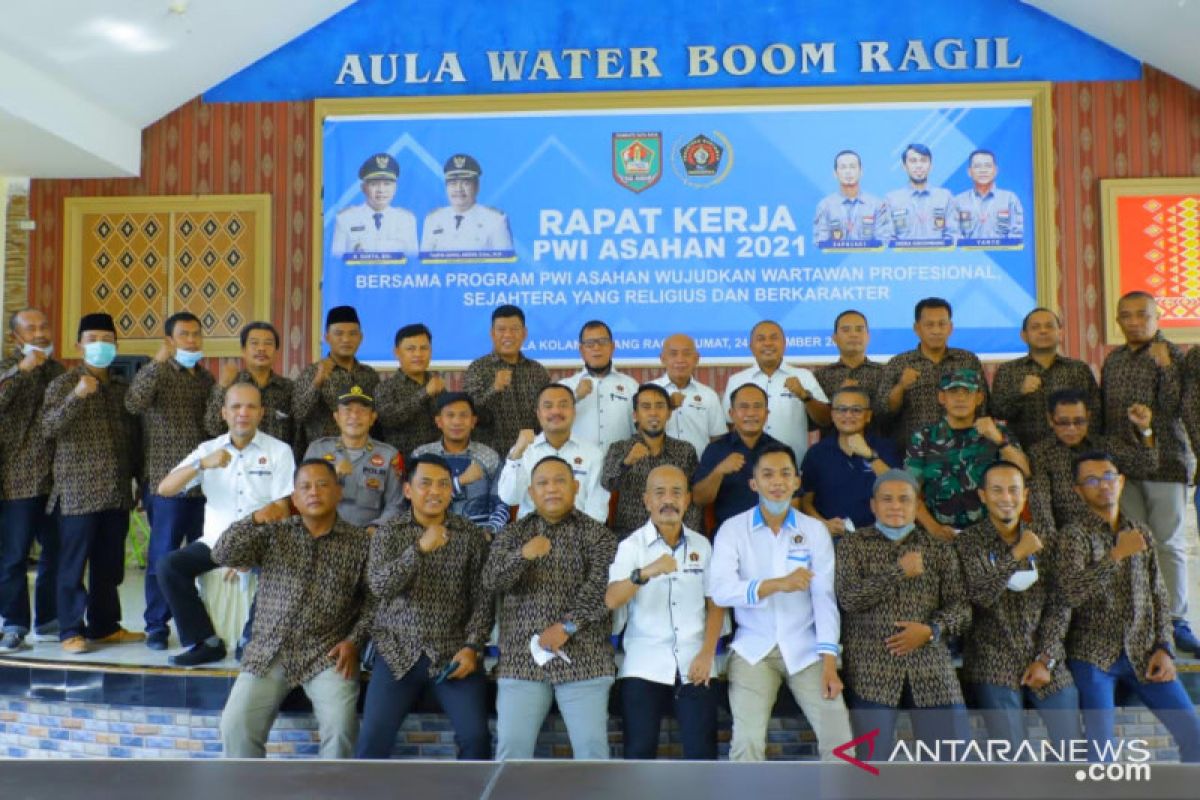 Raker PWI Asahan 2021 lahirkan 40 program kerja