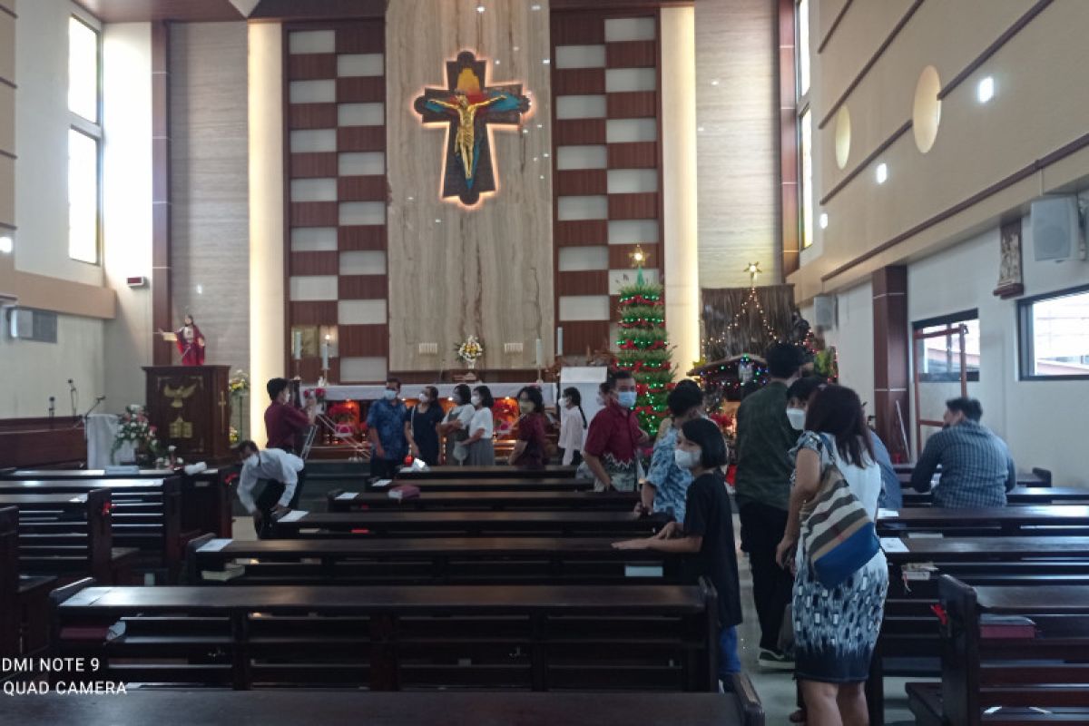 Gereja Santa Maria Tak Bernoda Kabupaten Lebak ajak umat bangun kebersamaan