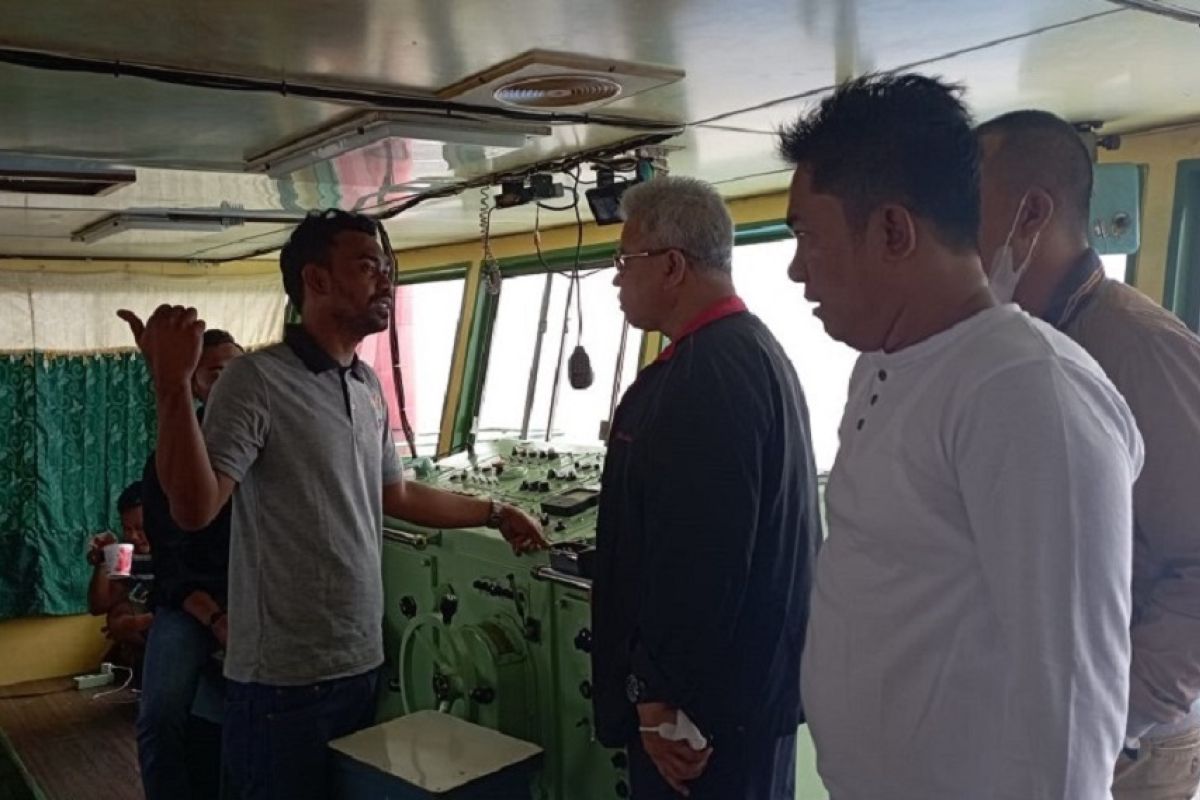 Empat jam terkatung-katung di tengah laut Bengkalis, Anggota DPR RI meradang