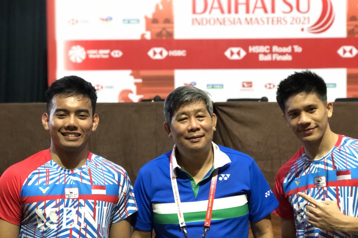 Pramudya/Yeremia tinggalkan Bagas/Fikri di pembukaan Swiss Open