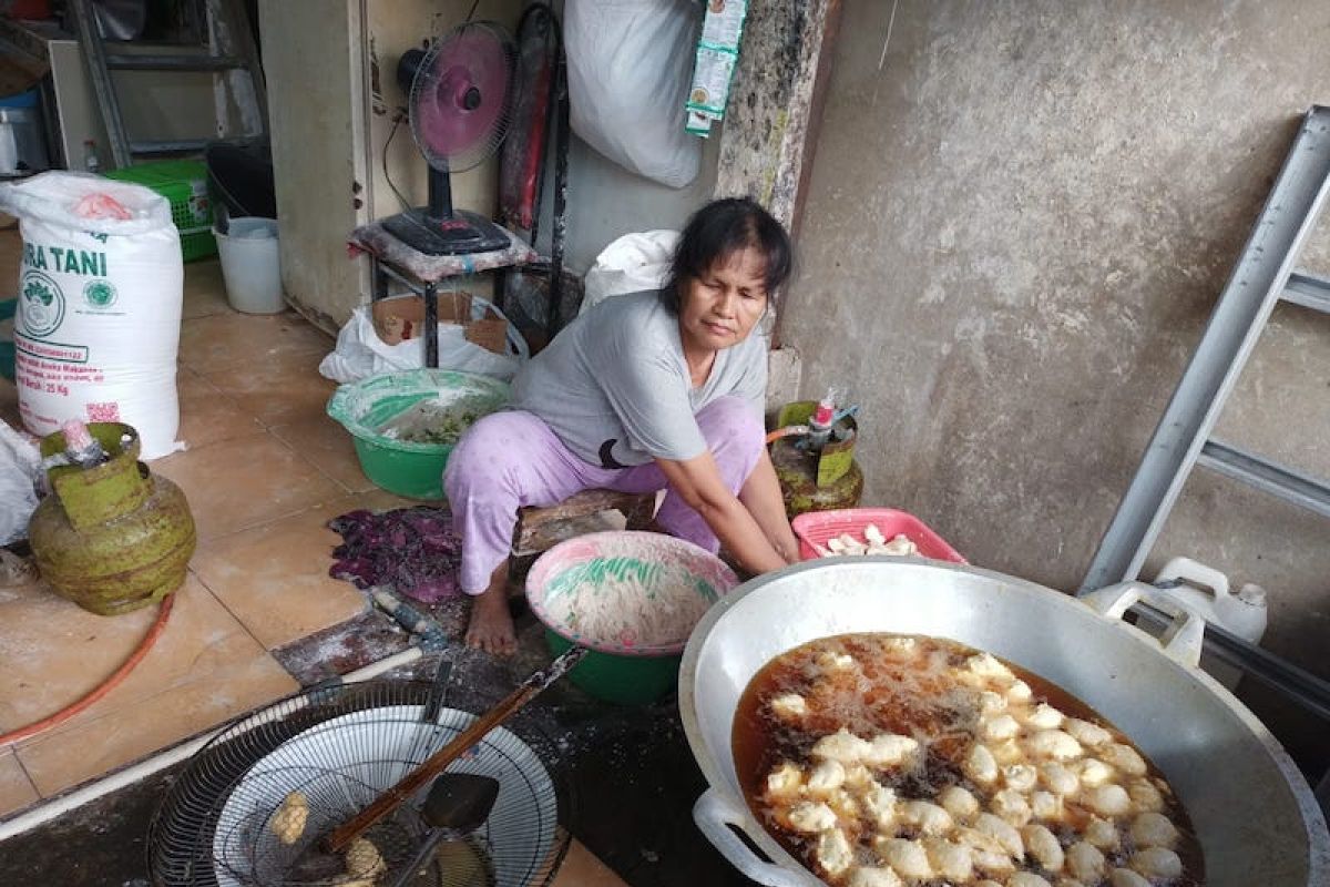 Menengok Kampung Pempek Tanggo Rajo Cindo