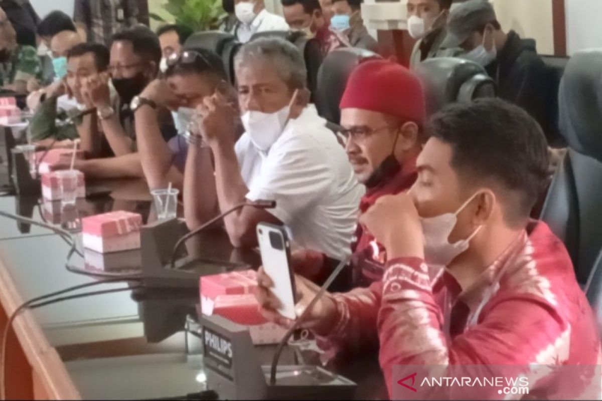 Angkutan melebihi tonasi resmi dilarang melintas di wilayah HSU