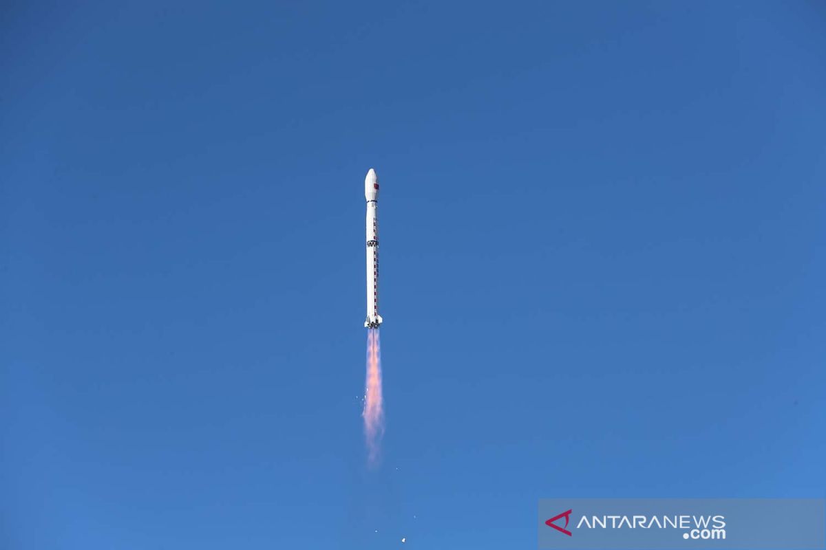 China sukses luncurkan satelit Tianhui-4