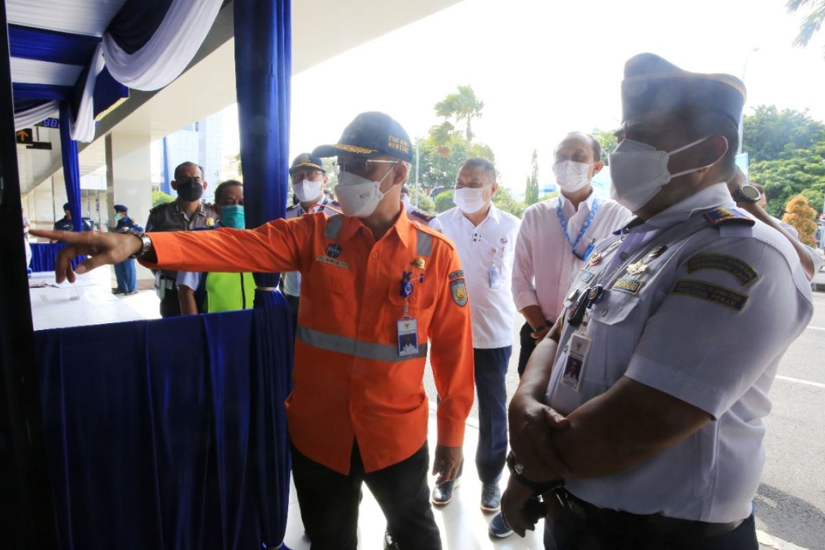 Hadapi libur panjang, Kemenhub minta pengelola Pelabuhan Tanjung Perak perketat prokes