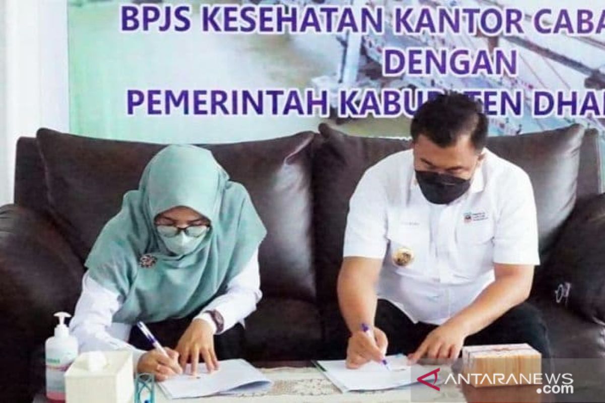 Komitmen layanan terbaik, Pemkab Dharmasraya teken nota kesepakatan