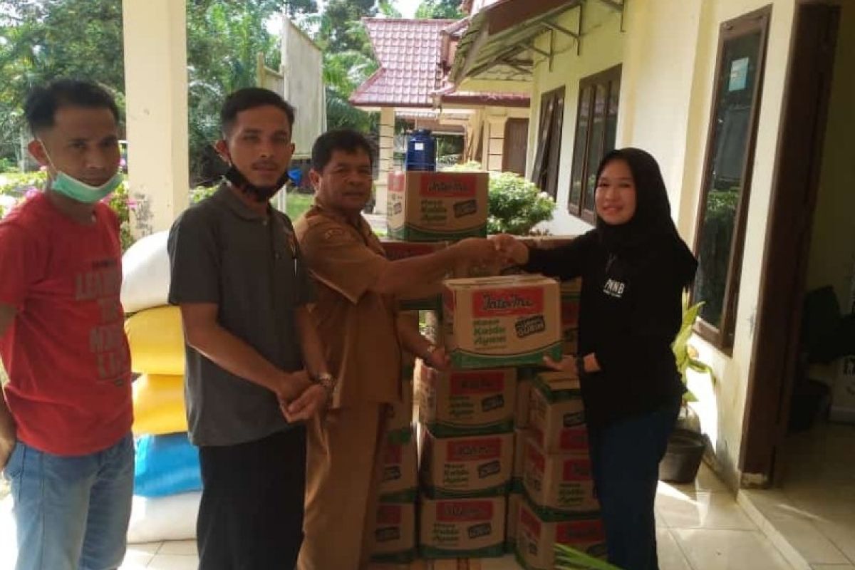 PNNB - Ketapang Tapsel salurkan bantuan korban banjir Rianiate