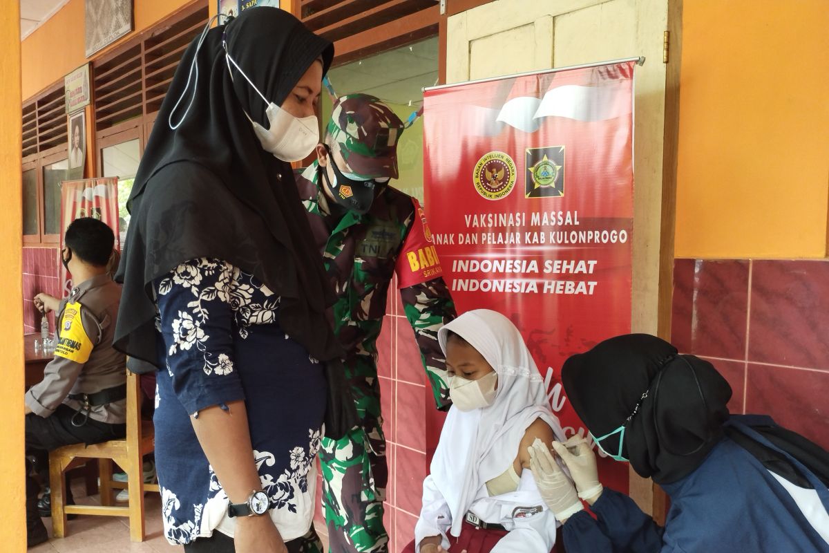 Binda DIY tambah vaksinator mempercepat vaksinasi 6-11 tahun Kulon Progo