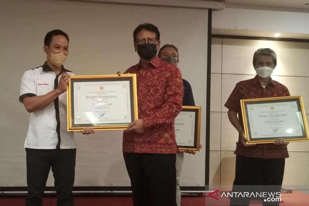 KONI Bali beri penghargaan pada 24 cabang olahraga berprestasi PON XX/Papua