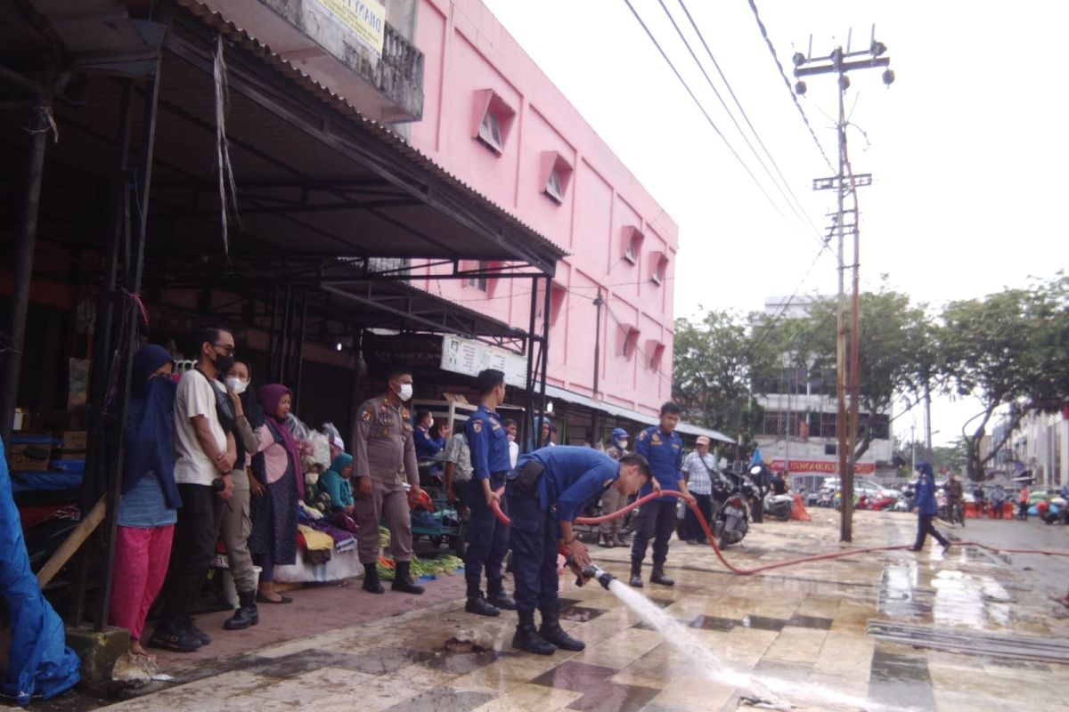 Penataan Jalan Agus Salim Pekanbaru berlanjut, Satpol PP tertibkan pedagang