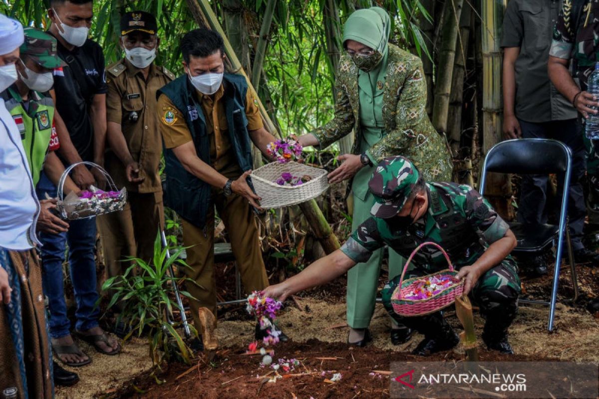 Kemarin, korupsi Bank Jateng hingga tersangka penipuan investasi alkes