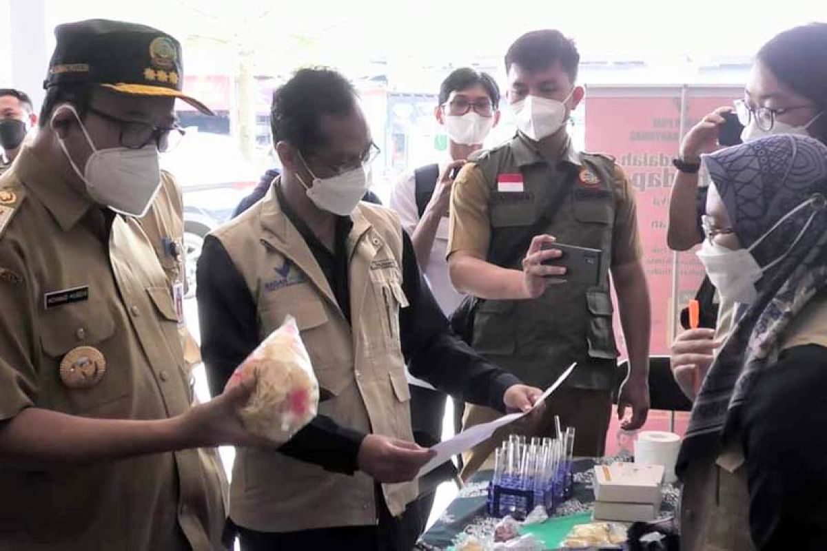Pedagang makanan di Banyumas diminta lindungi konsumen