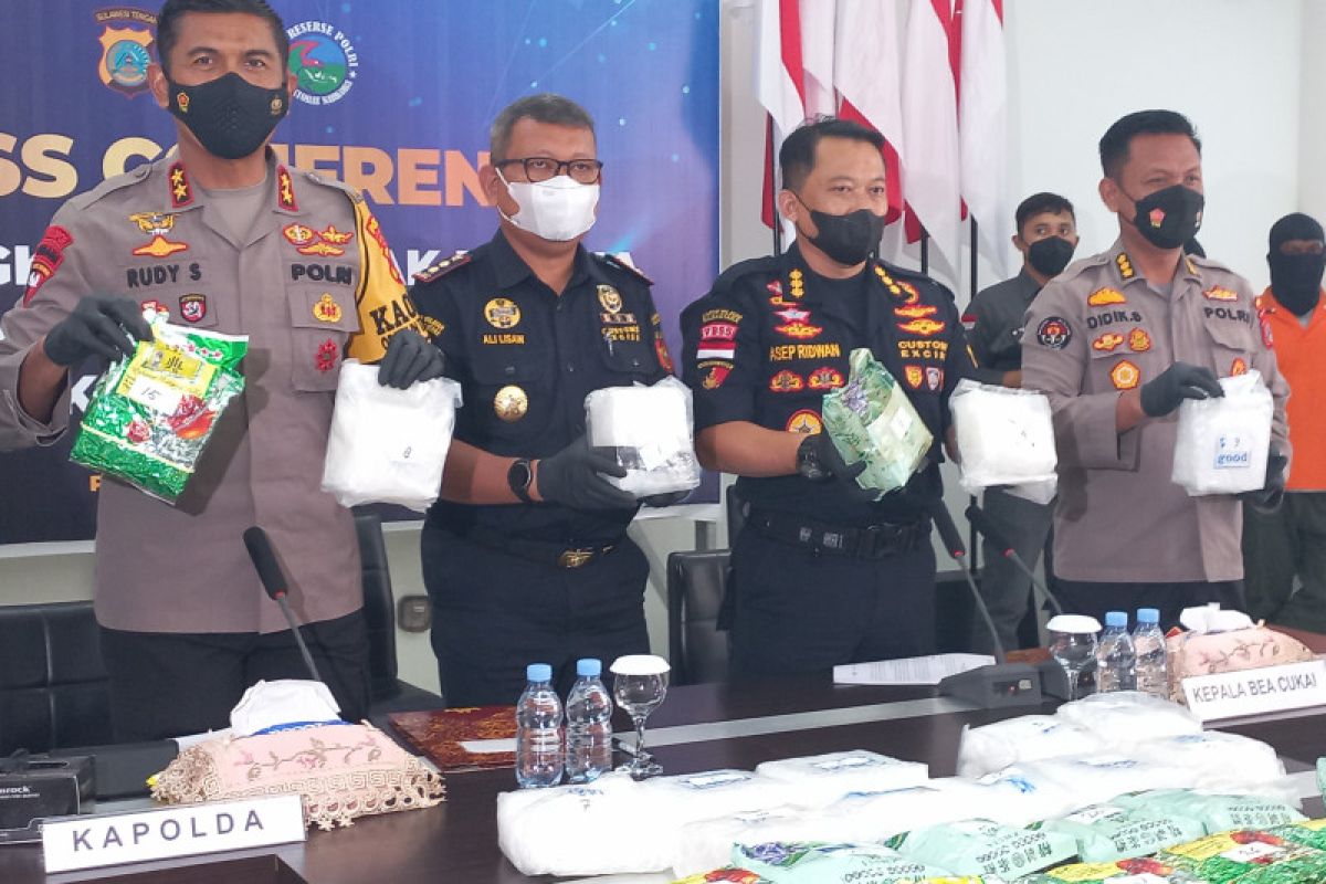 Polda Sulawesi Tengah gagalkan penyelundupan 29 kg sabu-sabu asal Malaysia