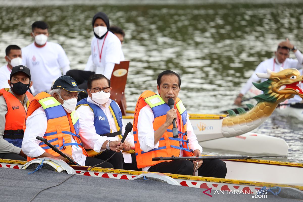 Jokowi resmikan Bendungan Ladongi dan Pidekso