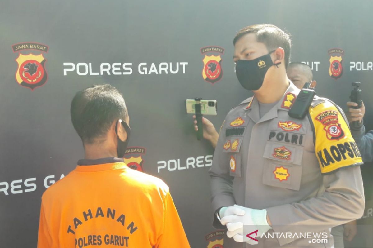 Selewengkan BLT, Kades di Garut ditangkap polisi