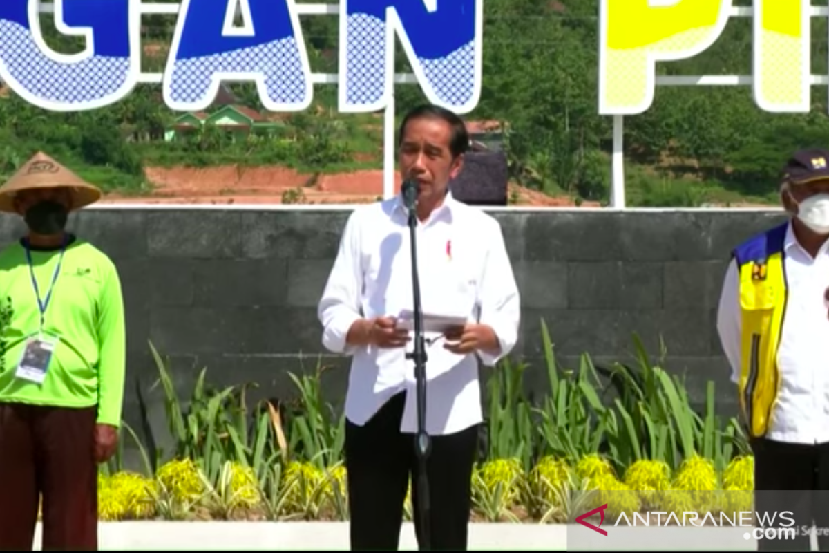 Presiden Joko Widodo resmikan Bendungan Pidekso di Wonogiri Jawa Tengah